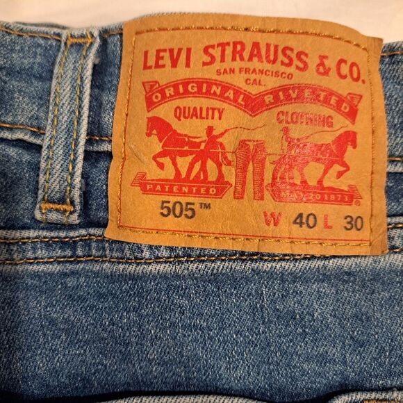 Levi's Strauss 505 Denim Classic Straight Leg Light/Medium Wash Jeans size 40x30 - Picture 6 of 13